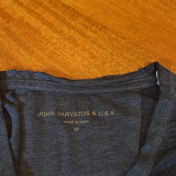 John Varvatos T-Shirt - Picture 3 of 4